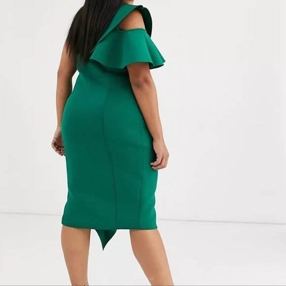 LAVISH Alice plus cold shoulder dress - Picture 2 of 9